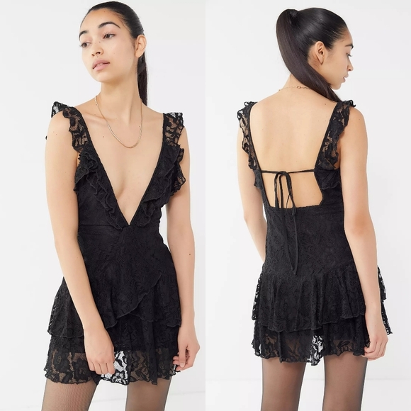 UO Lioness Love You And Leave You Lace Mini Dress Women M Whimsigoth Fairygrunge - Picture 2 of 16